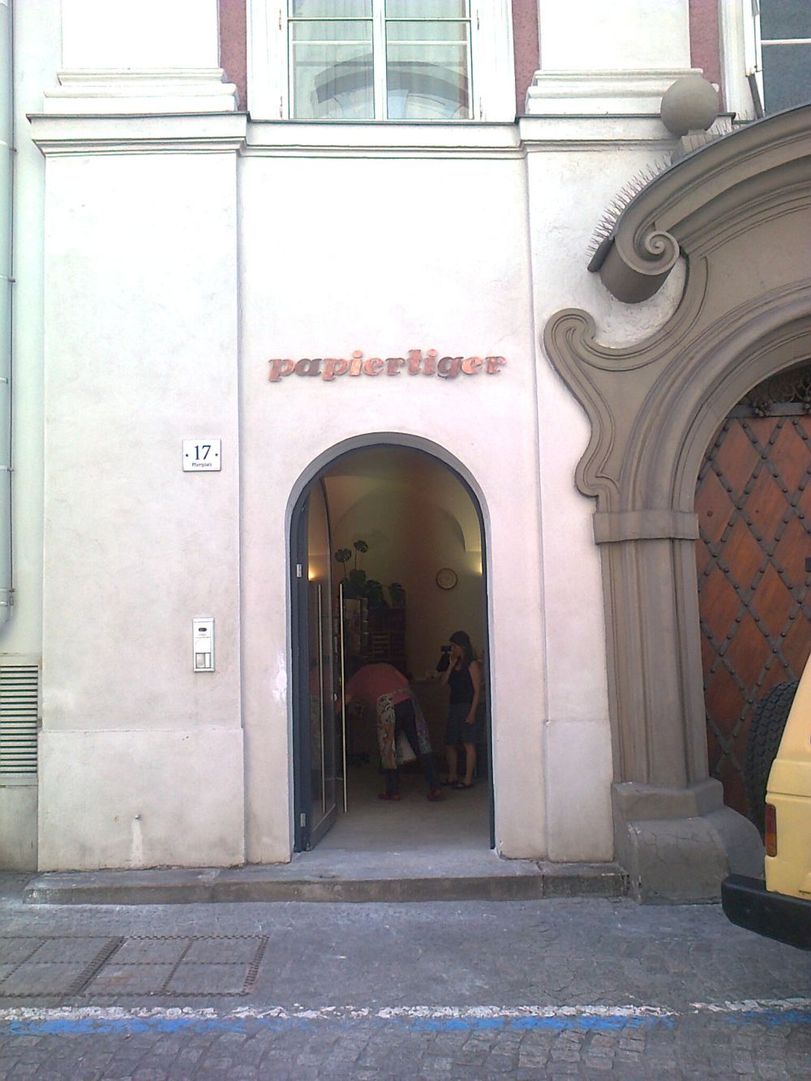 Gebäudebeschriftung